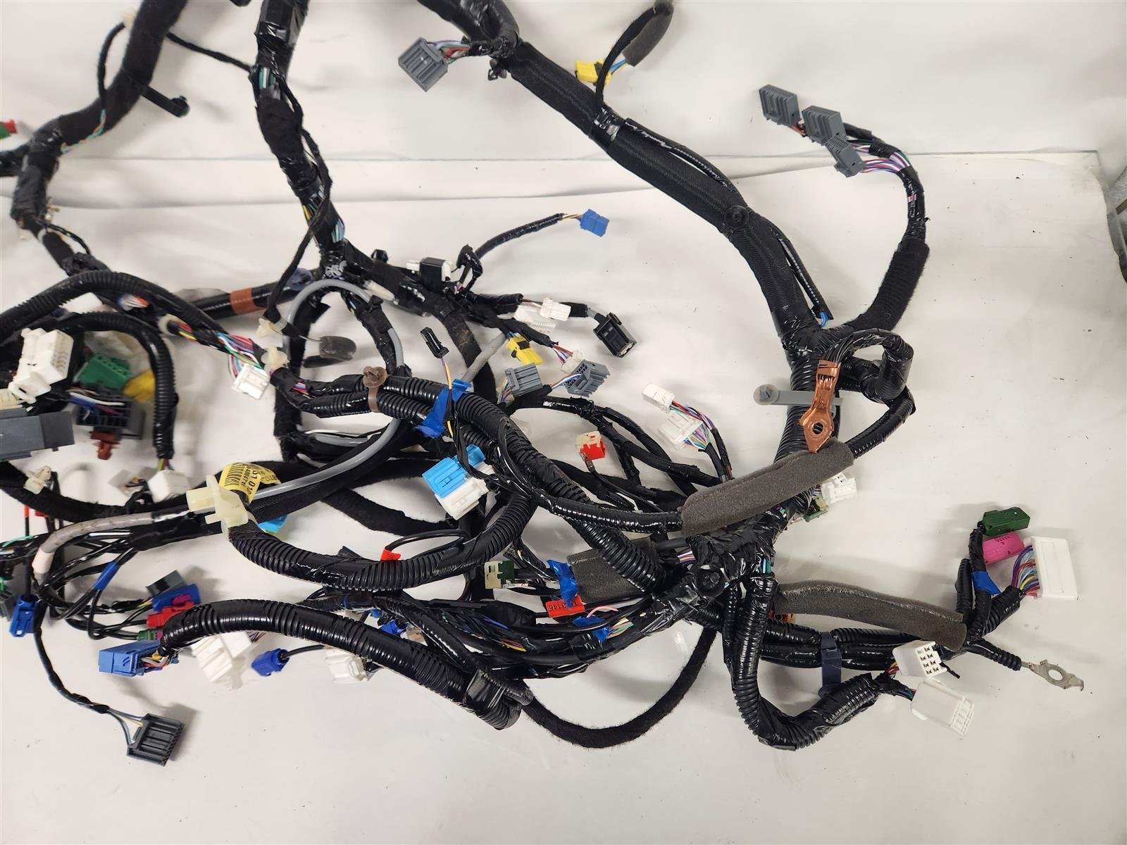 Sold 2021 Honda Pilot Dash Harness Awd Touring Replacement Sold 2021 Honda Pilot Dash Harness Awd Touring Replacement thumbnail