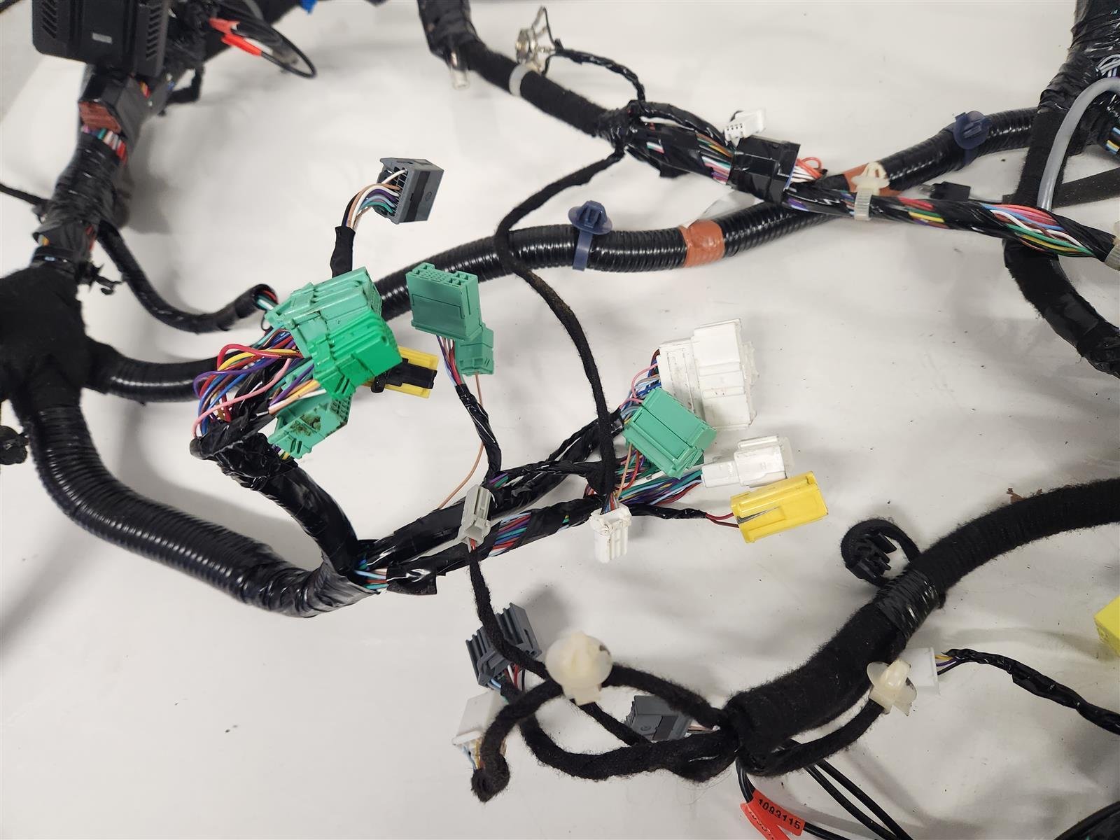 Sold 2021 Honda Pilot Dash Harness Awd Touring Replacement Sold 2021 Honda Pilot Dash Harness Awd Touring Replacement thumbnail