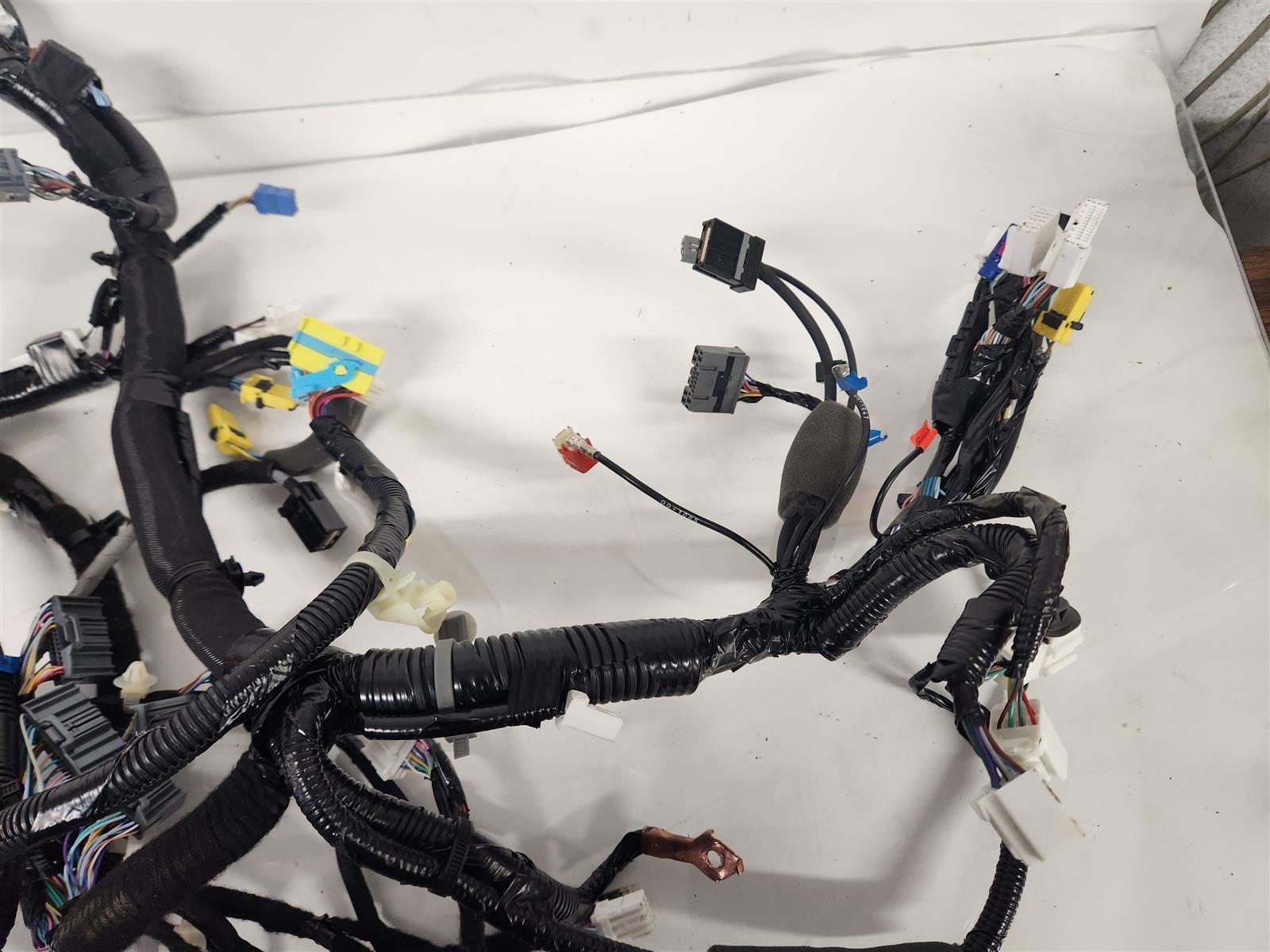 Sold 2021 Honda Pilot Dash Harness Awd Touring Replacement Sold 2021 Honda Pilot Dash Harness Awd Touring Replacement thumbnail
