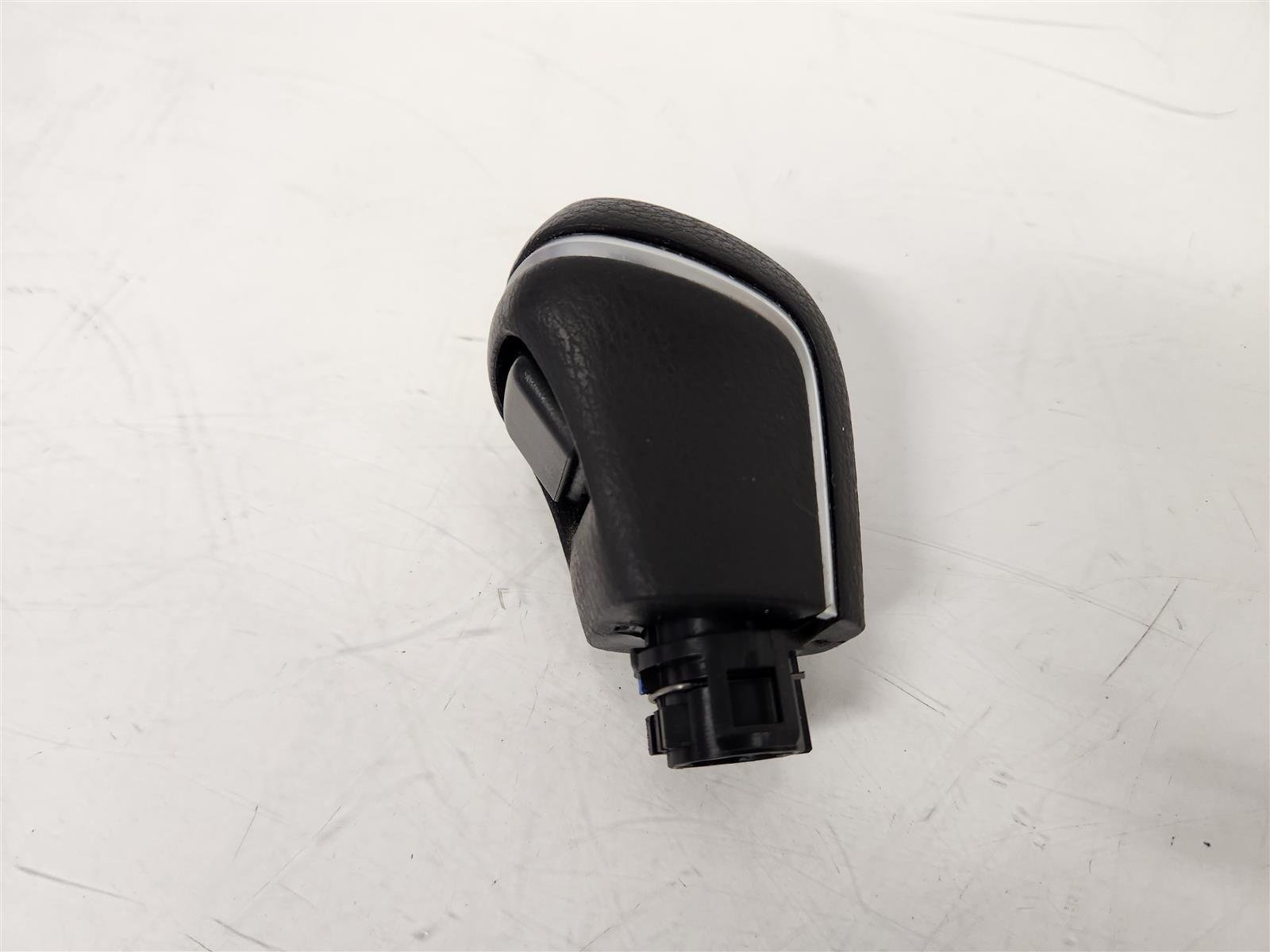 Sold 2021 Toyota Corolla Shift Knob A/t Se Sedan Replacement Sold 2021 Toyota Corolla Shift Knob A/t Se Sedan Replacement