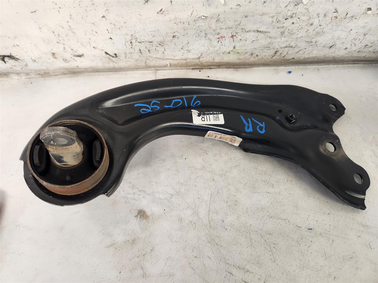 2024 Acura Integra Rear Passenger Trailing Arm Replacement 2024 Acura Integra Rear Passenger Trailing Arm Replacement