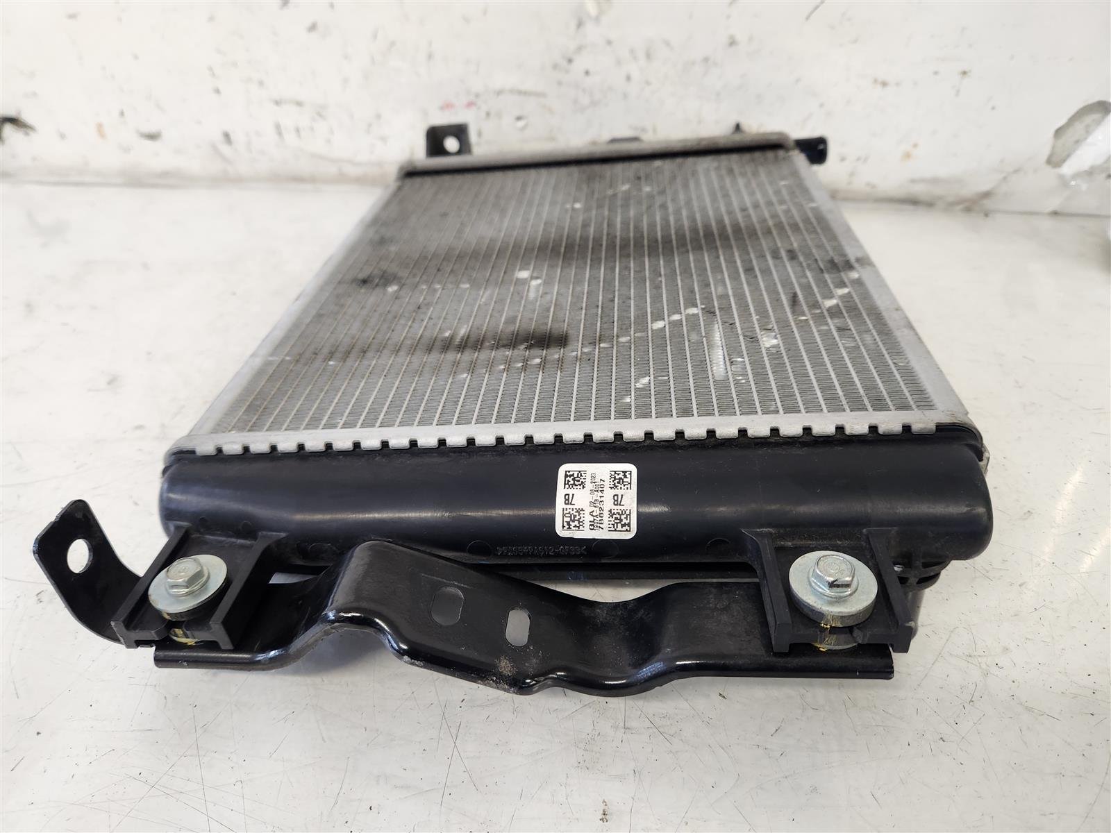 2024 Acura MDX Passenger Radiator Type S Replacement 2024 Acura MDX Passenger Radiator Type S Replacement thumbnail