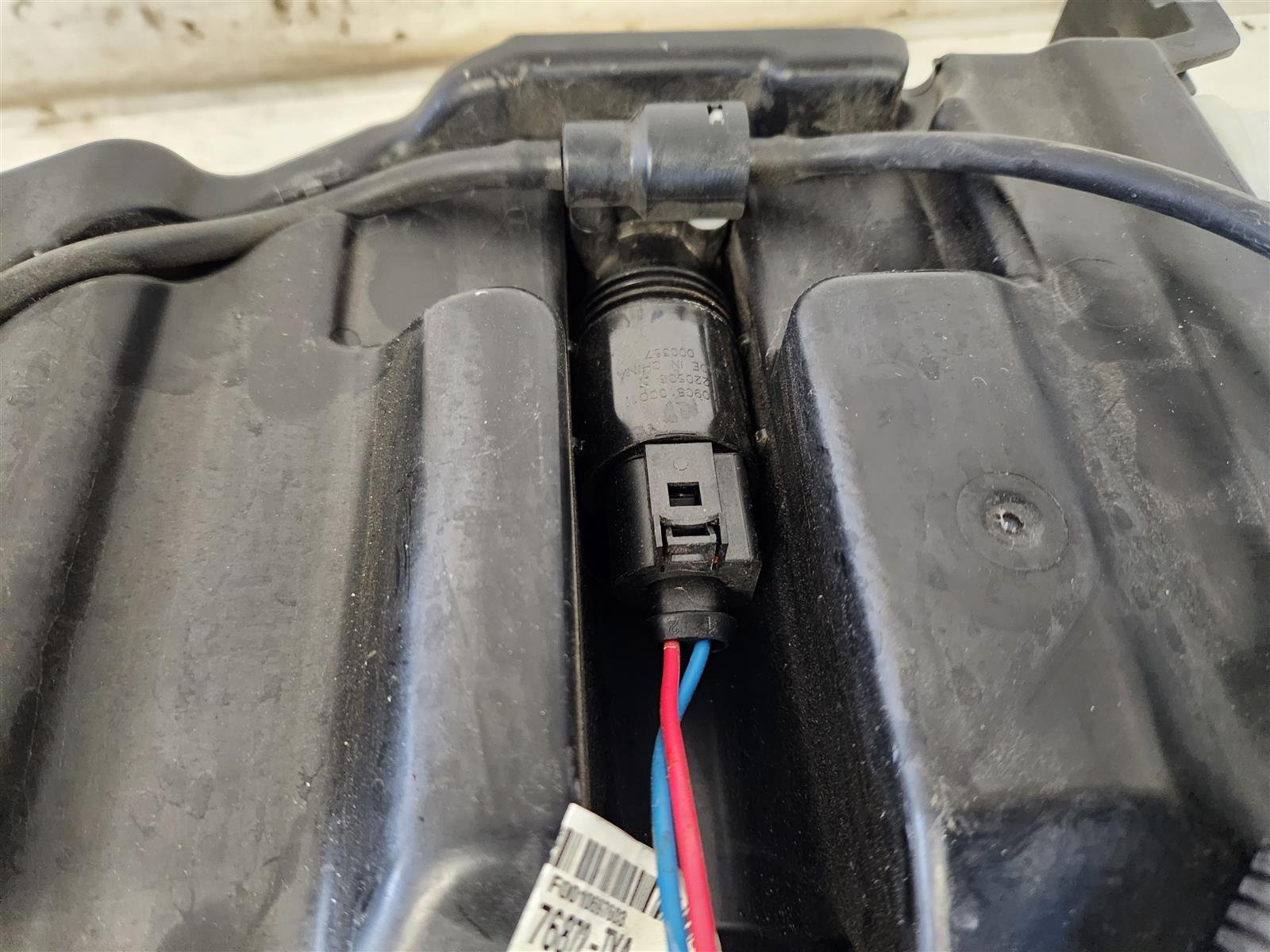 2024 Acura MDX Washer Bottle Replacement 2024 Acura MDX Washer Bottle Replacement thumbnail