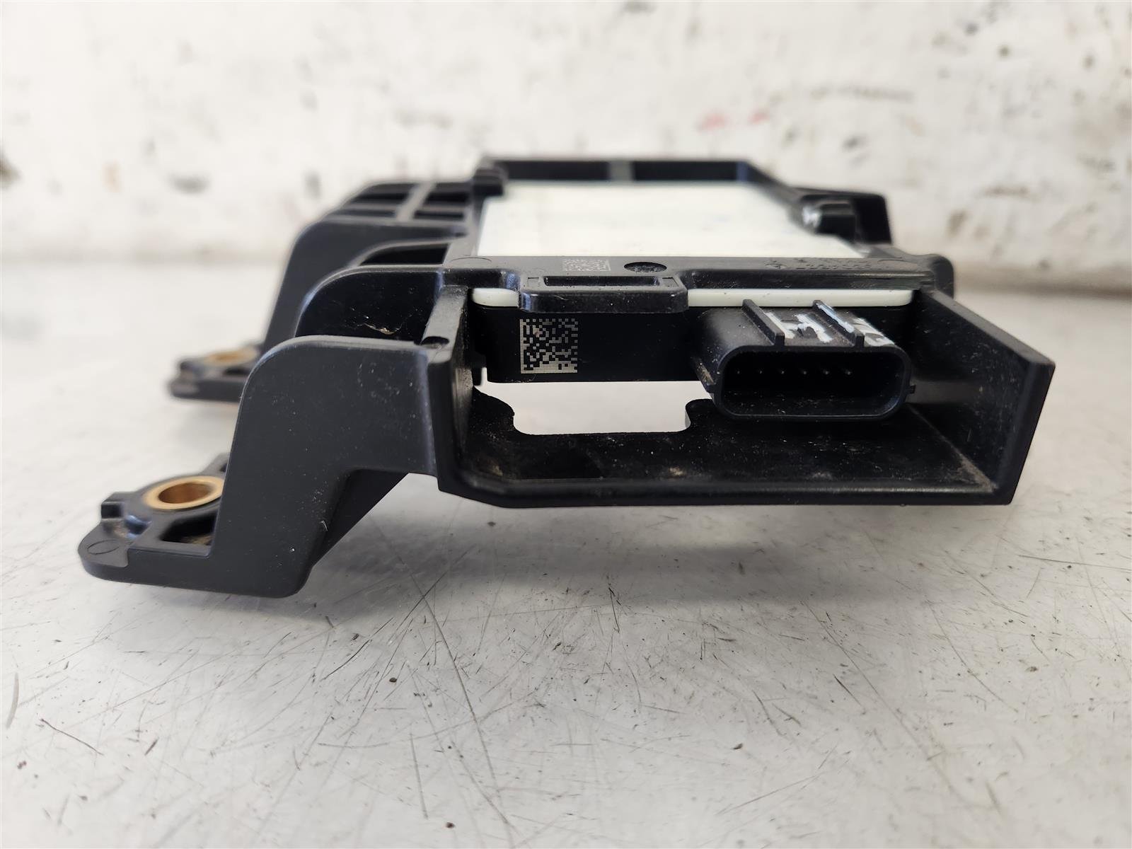 2024 Acura MDX Rear Passenger Bumper Mount Radar Replacement 2024 Acura MDX Rear Passenger Bumper Mount Radar Replacement thumbnail