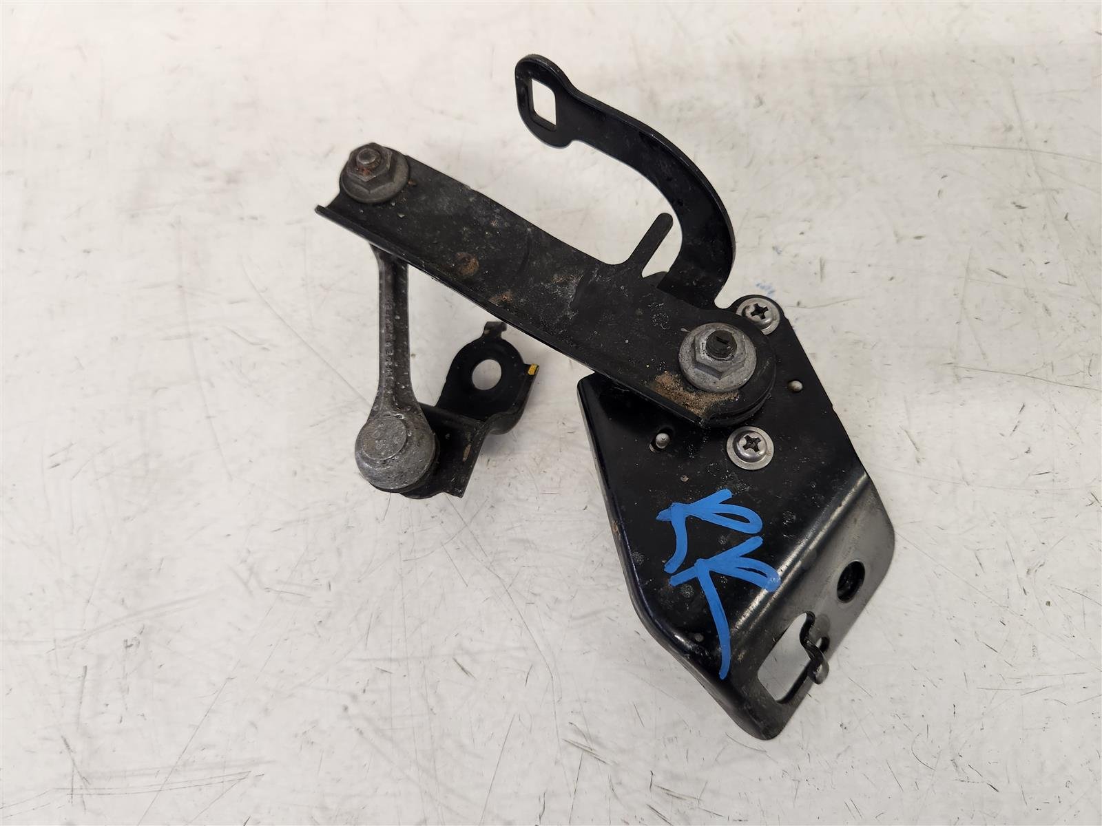 2024 Honda Civic Rear Passenger Height Sensor Suspension Replacement 2024 Honda Civic Rear Passenger Height Sensor Suspension Replacement thumbnail