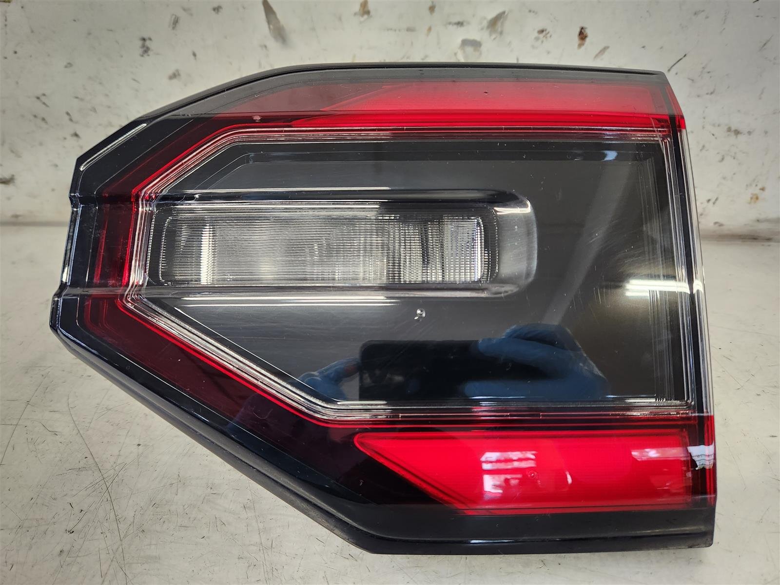 2025 Honda Pilot Passenger Lid Mount Tail Lamp Replacement 2025 Honda Pilot Passenger Lid Mount Tail Lamp Replacement thumbnail