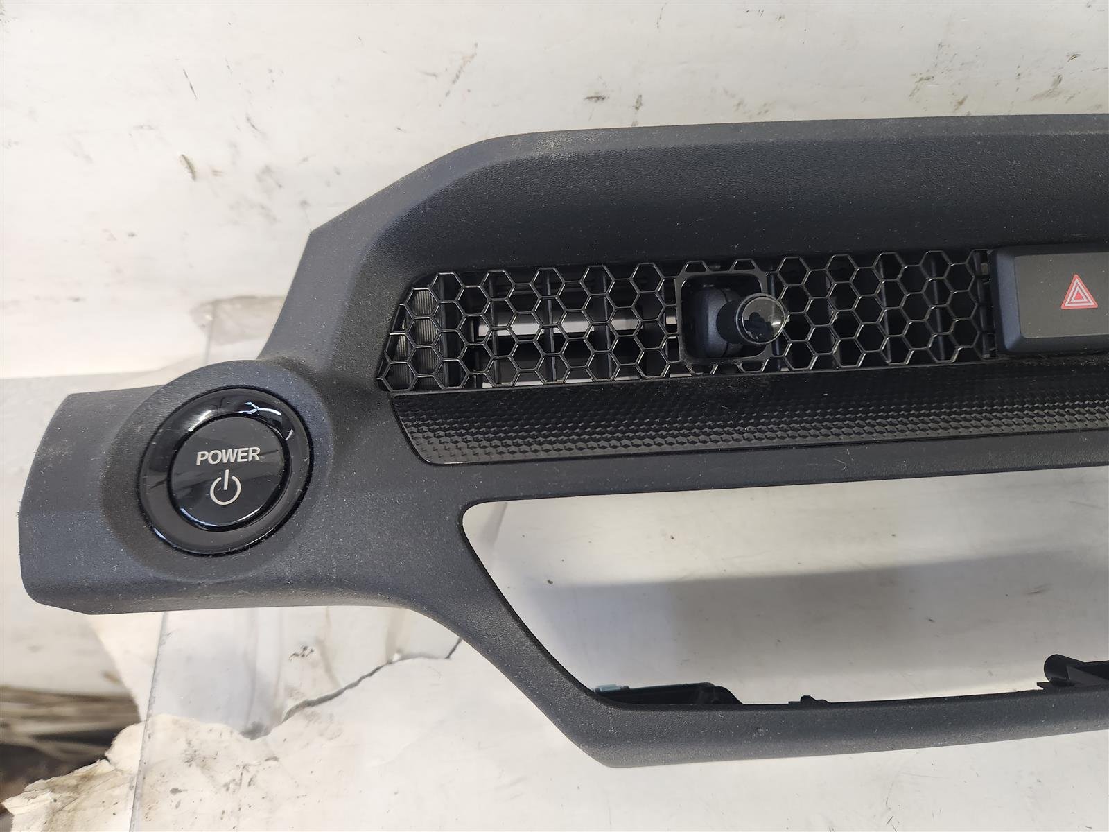 2025 Honda CR V Center Panel, Ac Vents, Push Button Replacement 2025 Honda CR V Center Panel, Ac Vents, Push Button Replacement thumbnail