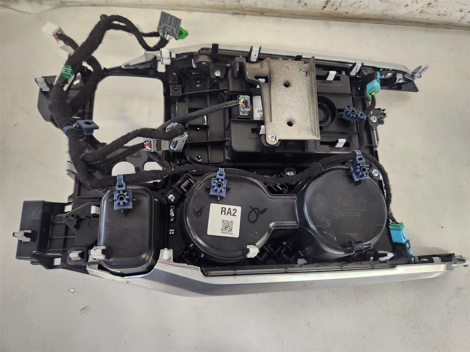 2024 Acura MDX Console Panel W/wireless Charger Replacement 2024 Acura MDX Console Panel W/wireless Charger Replacement thumbnail