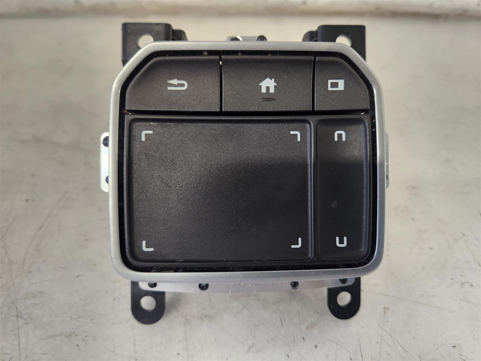 2024 Acura MDX Center Console Touchpad Replacement 2024 Acura MDX Center Console Touchpad Replacement