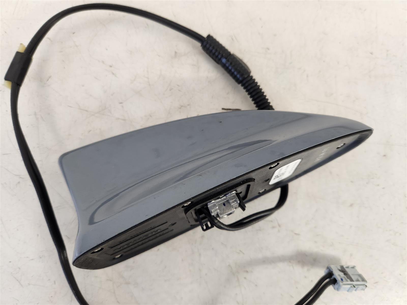 2023 Acura TLX Antenna Silver Replacement 2023 Acura TLX Antenna Silver Replacement thumbnail
