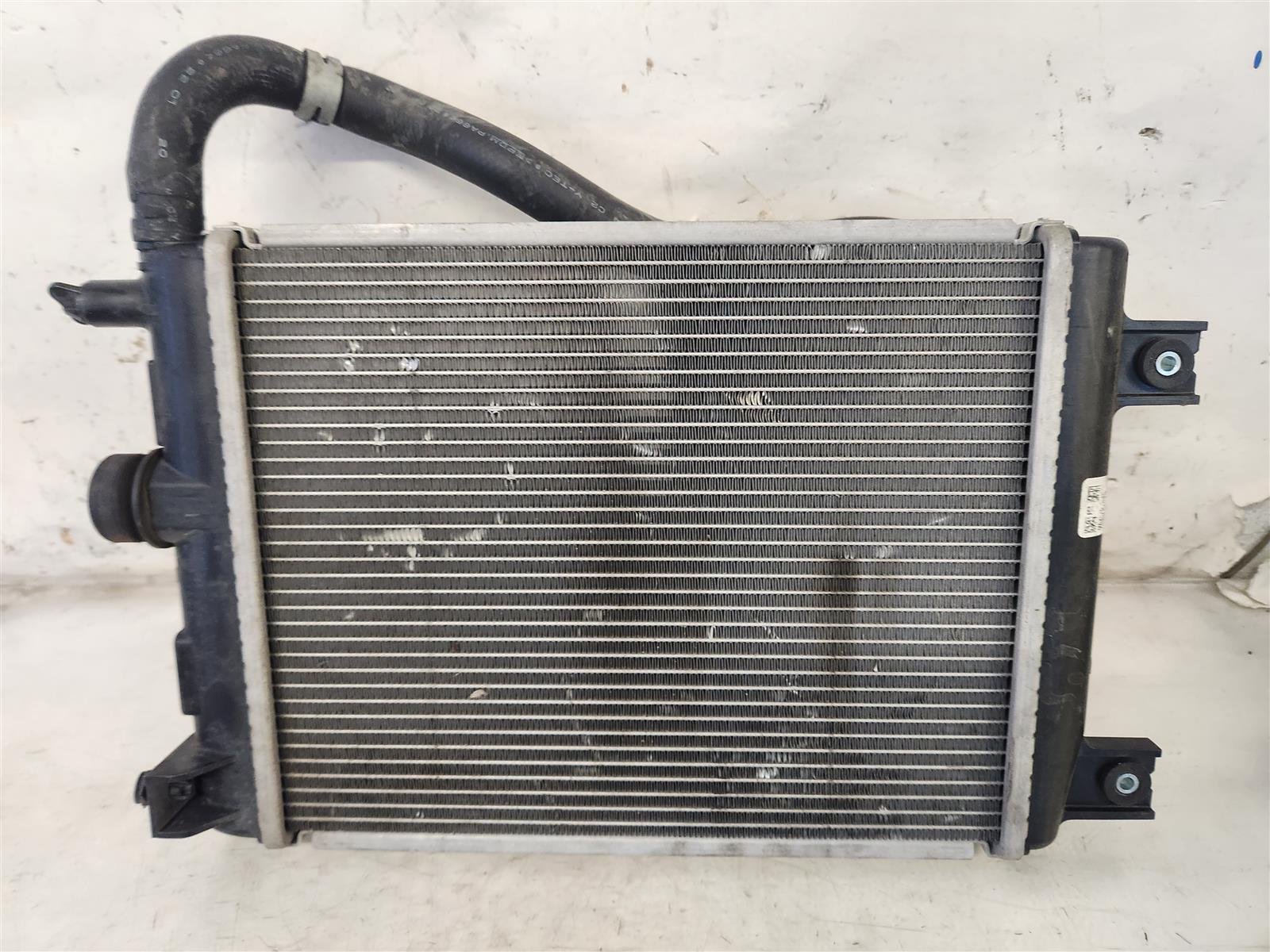 2024 Acura MDX Passenger Radiator Type S Replacement 2024 Acura MDX Passenger Radiator Type S Replacement thumbnail